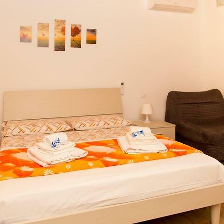 Appartamenti Vacanze Mareemare Capo dʼOrlando Екстериор снимка
