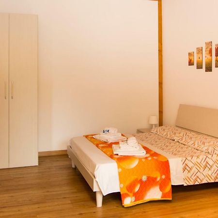 Appartamenti Vacanze Mareemare Capo dʼOrlando Екстериор снимка