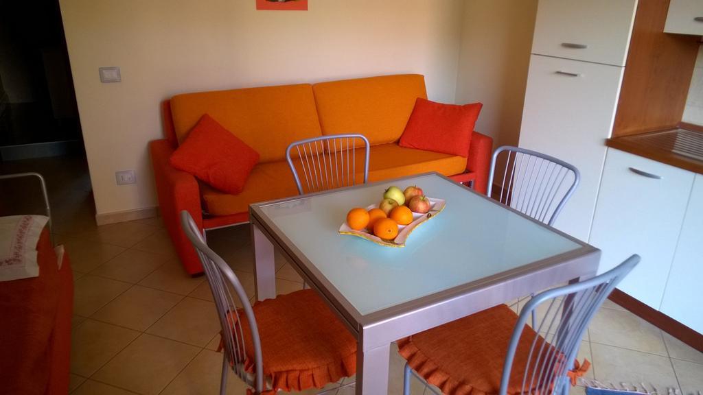 Appartamenti Vacanze Mareemare Capo dʼOrlando Екстериор снимка
