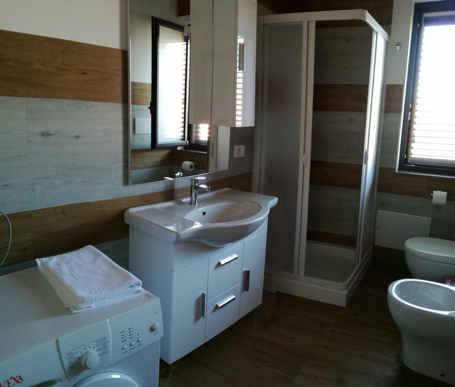 Appartamenti Vacanze Mareemare Capo dʼOrlando Екстериор снимка